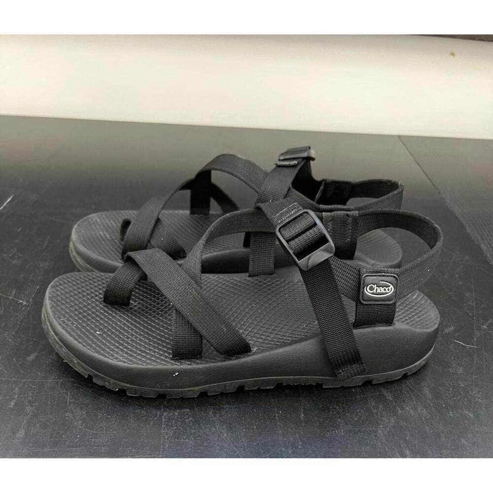 Chaco Heavy Duty Black Adjustable Strap Sandals - approximately M9.5 / W10.5